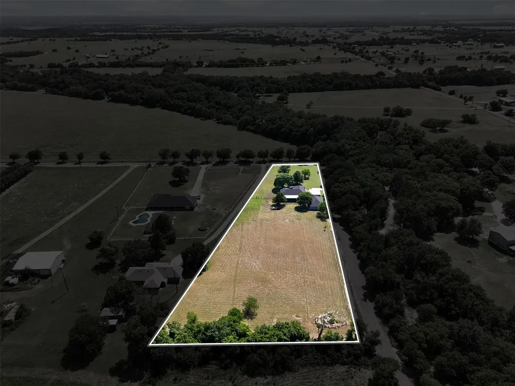 541 Bakers Branch Road Waxahachie TX 75167