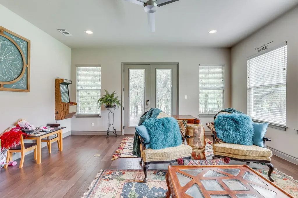 132 Miller Creek Lake Road Paradise TX 76073