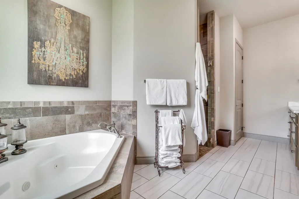 132 Miller Creek Lake Road Paradise TX 76073