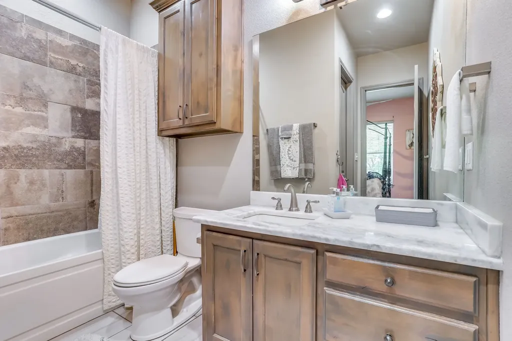 132 Miller Creek Lake Road Paradise TX 76073