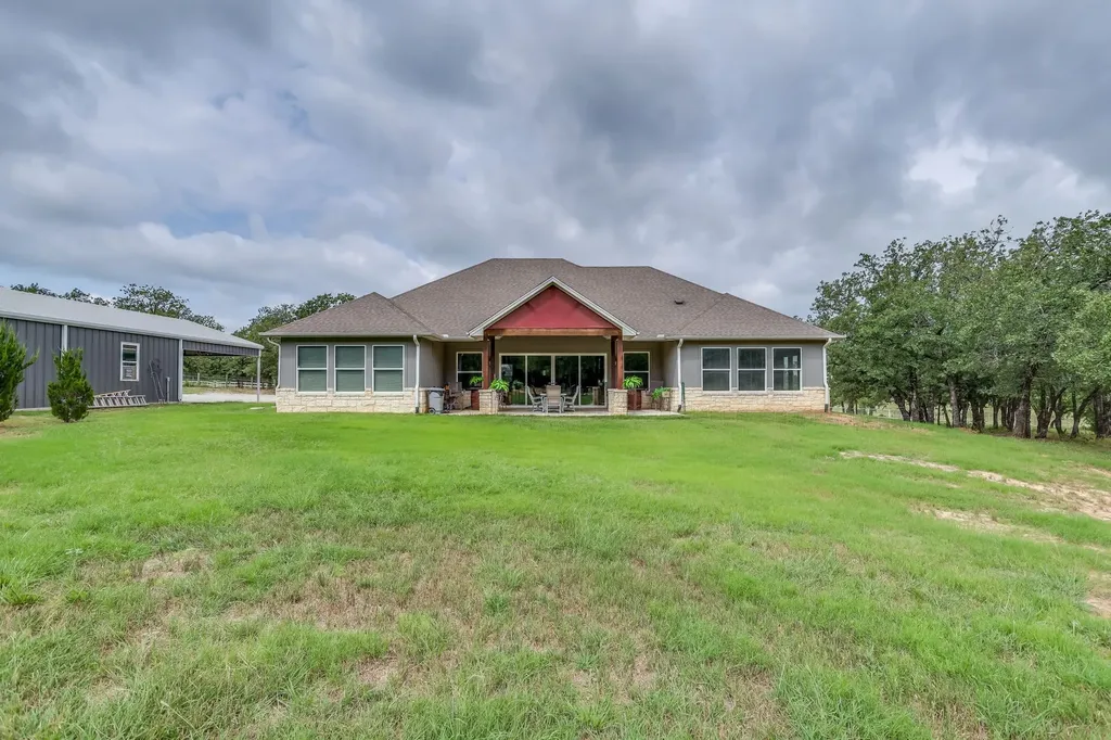 132 Miller Creek Lake Road Paradise TX 76073