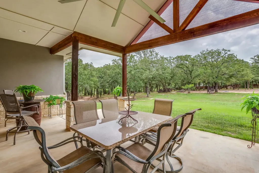 132 Miller Creek Lake Road Paradise TX 76073