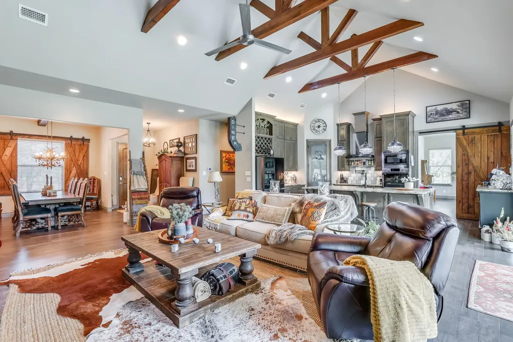 132 Miller Creek Lake Road Paradise TX 76073