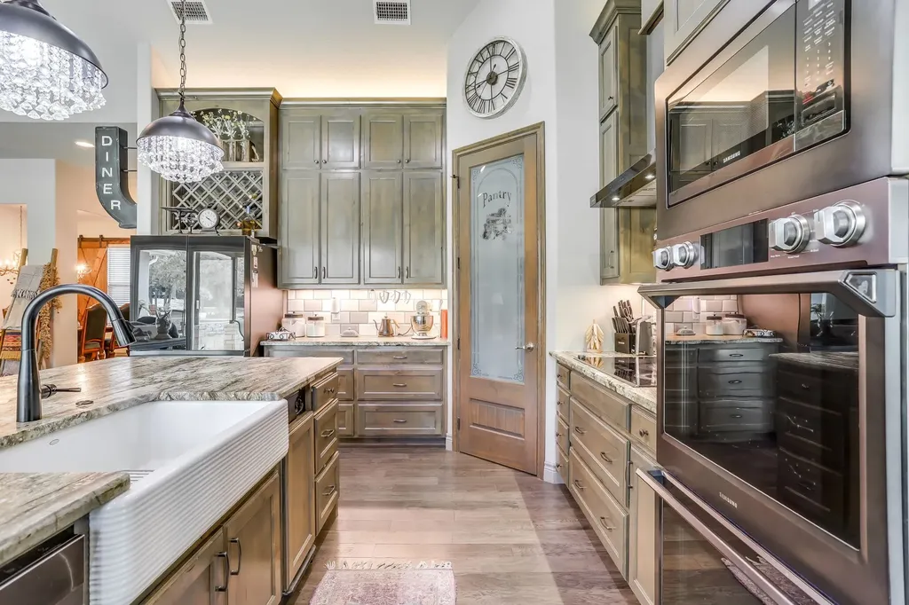 132 Miller Creek Lake Road Paradise TX 76073