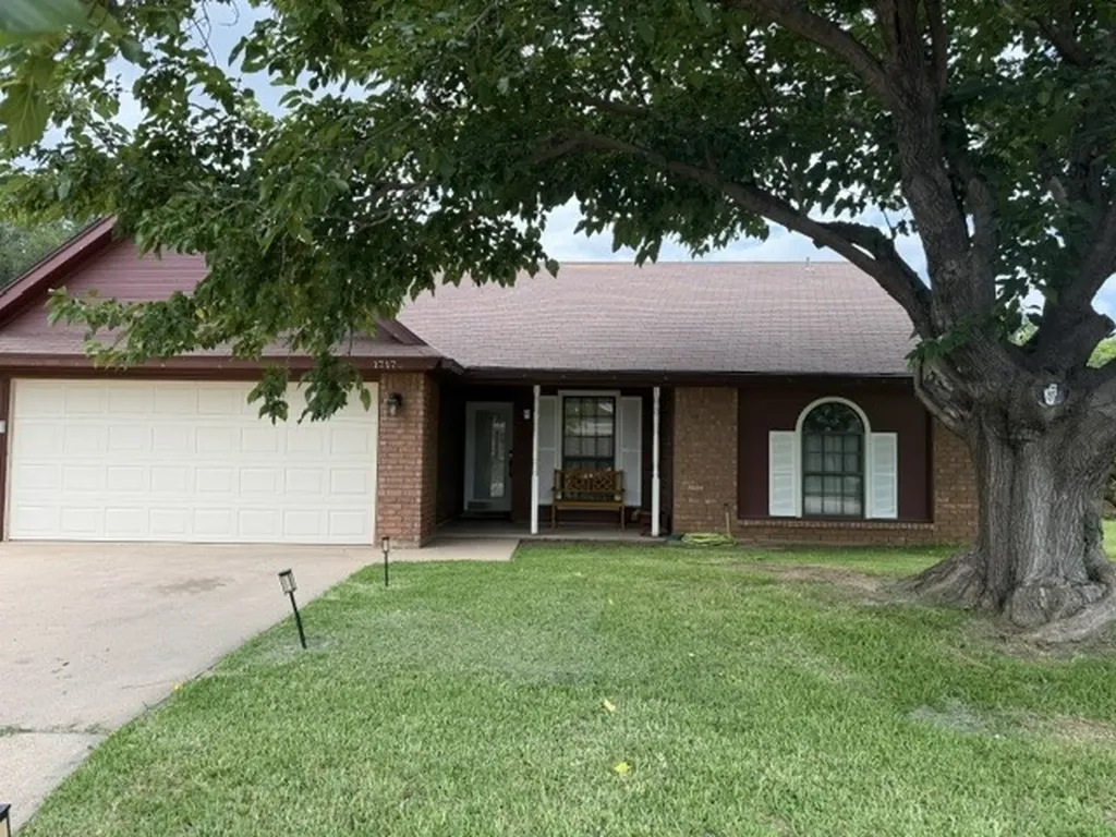 1717 Pemelton Drive Abilene TX 79601