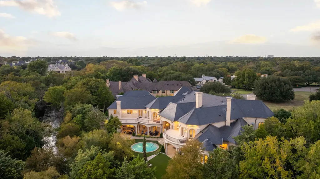 10617 Bridge Hollow Court Dallas TX 75229