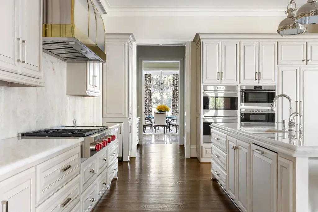 10617 Bridge Hollow Court Dallas TX 75229
