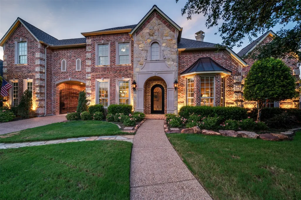 8411 Buffalo Drive Lantana TX 76226