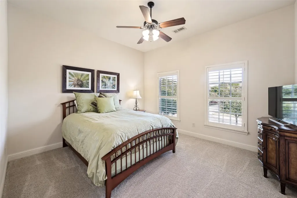8411 Buffalo Drive Lantana TX 76226