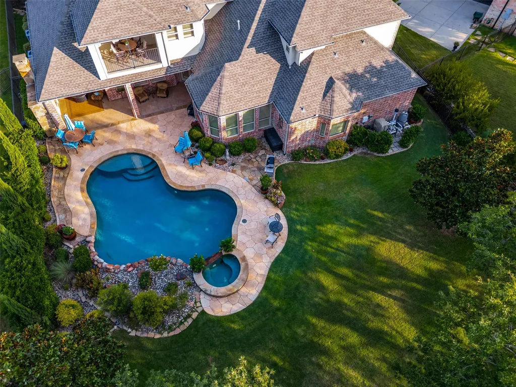 8411 Buffalo Drive Lantana TX 76226