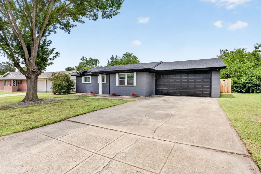 3504 Coronado Court Fort Worth TX 76116