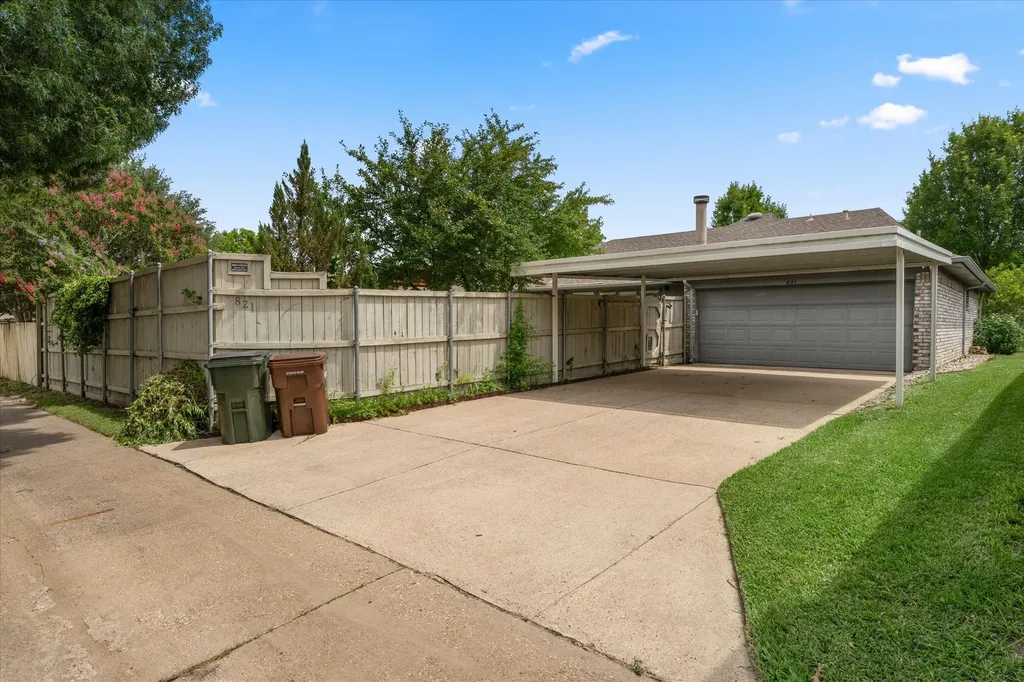 821 Baxter Drive Plano TX 75025