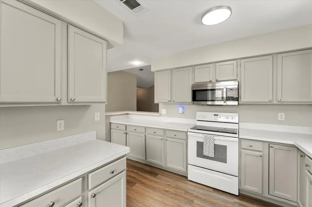 821 Baxter Drive Plano TX 75025