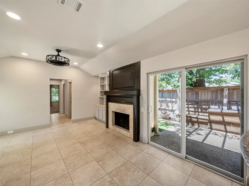 4101 Rush Circle Addison TX 75001