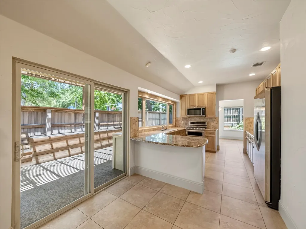 4101 Rush Circle Addison TX 75001