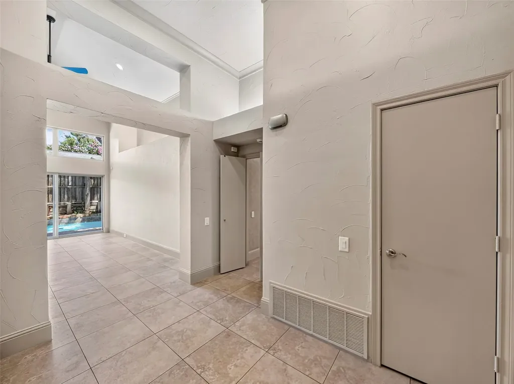 4101 Rush Circle Addison TX 75001