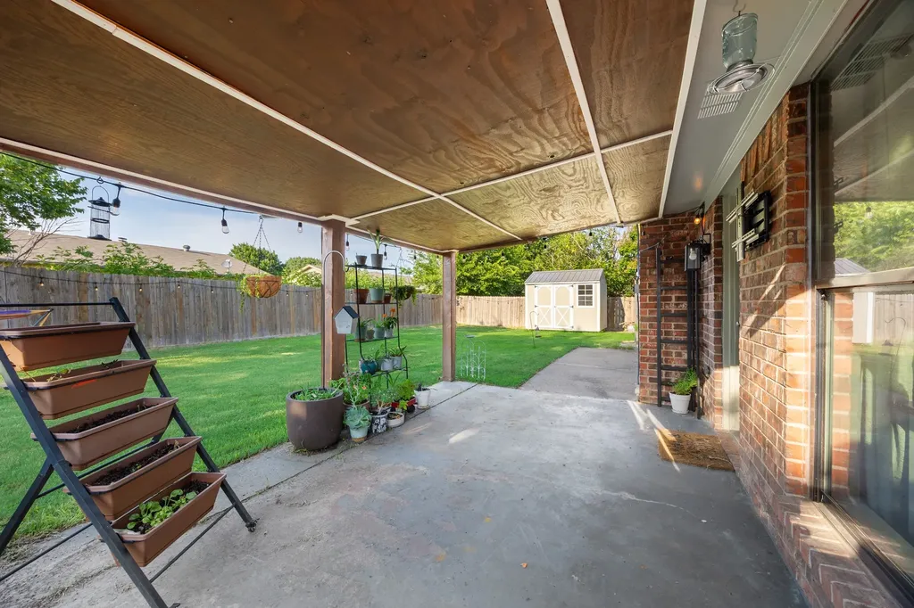3906 Sunhill Drive Greenville TX 75402