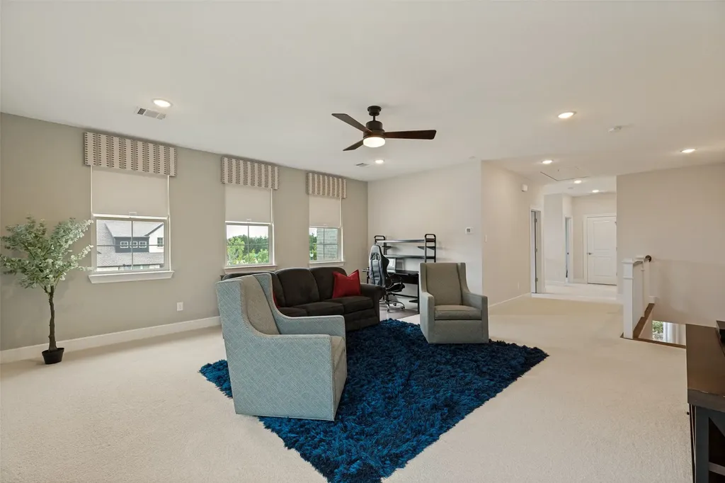 4212 Hollandwood Drive Mckinney TX 75071