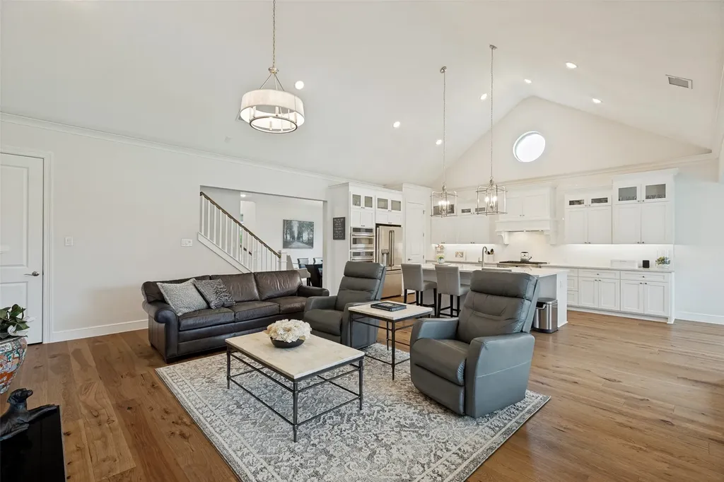 4212 Hollandwood Drive Mckinney TX 75071