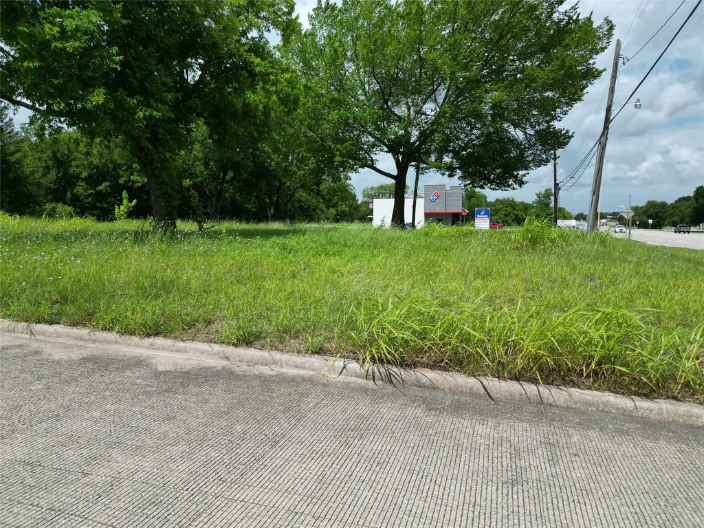 435 E Audie Murphy Parkway Farmersville TX 75442