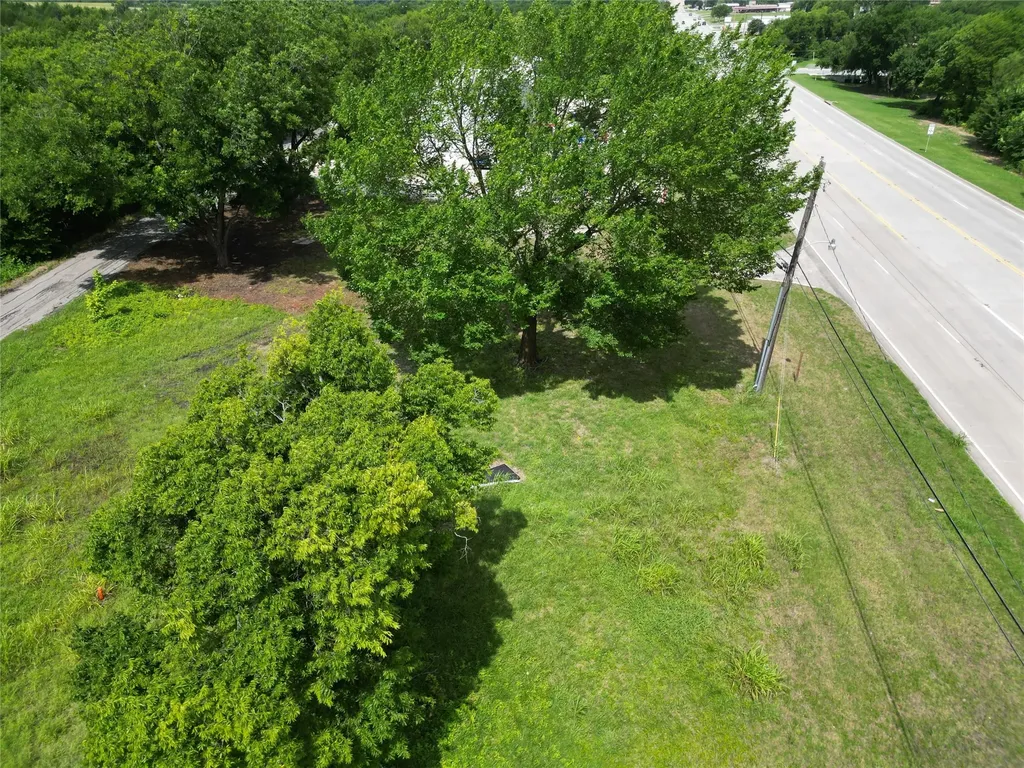 435 E Audie Murphy Parkway Farmersville TX 75442