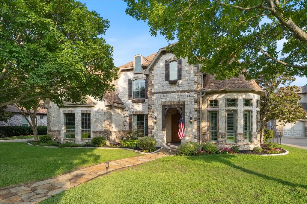 3 Signature Court Heath TX 75032
