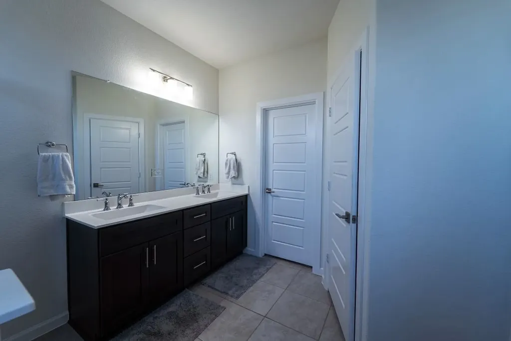 1120 Stallion Lane Justin TX 76247