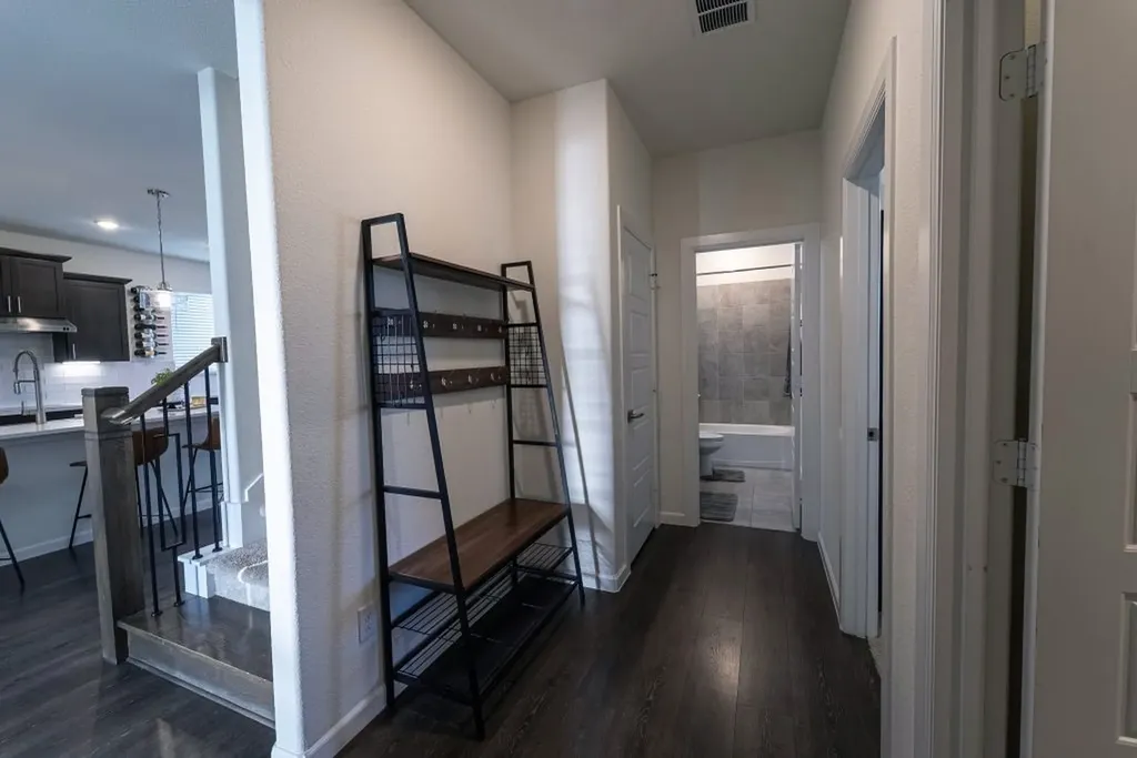 1120 Stallion Lane Justin TX 76247