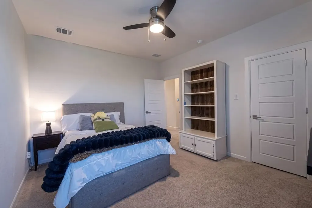 1120 Stallion Lane Justin TX 76247
