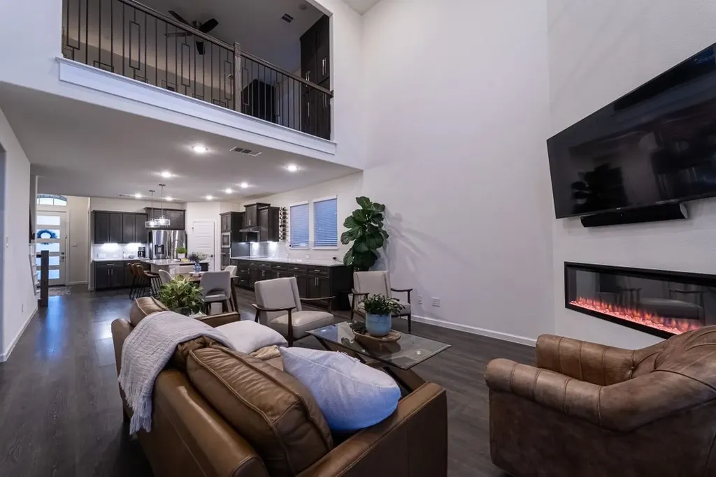 1120 Stallion Lane Justin TX 76247