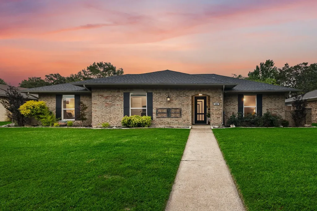 1904 Ports O Call Drive Plano TX 75075
