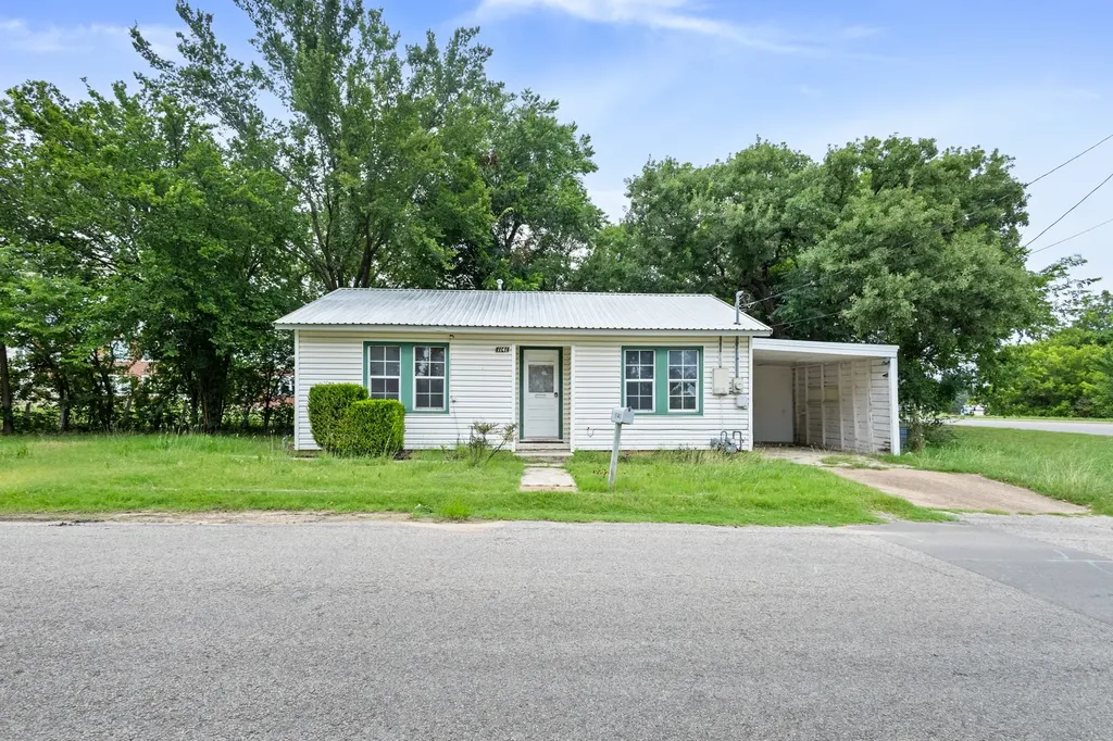 1141 W Mcneill Street Stephenville TX 76401