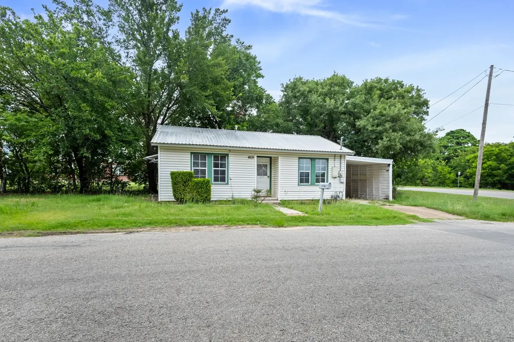 1141 W Mcneill Street Stephenville TX 76401