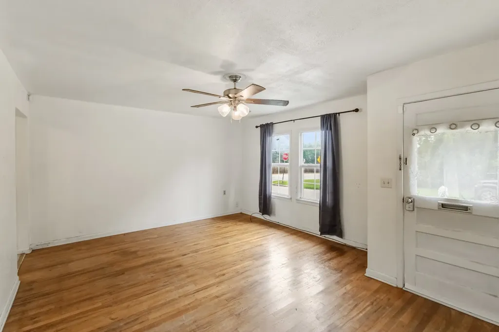 1141 W Mcneill Street Stephenville TX 76401