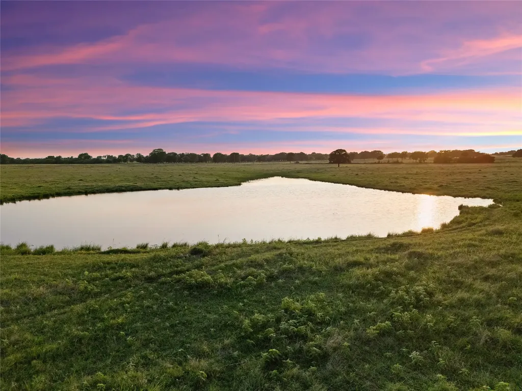 2442 Happy Swaner Lane Axtell TX 76624
