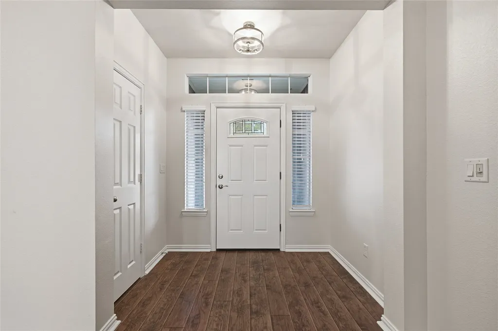 287 Emma Call Court Decatur TX 76234
