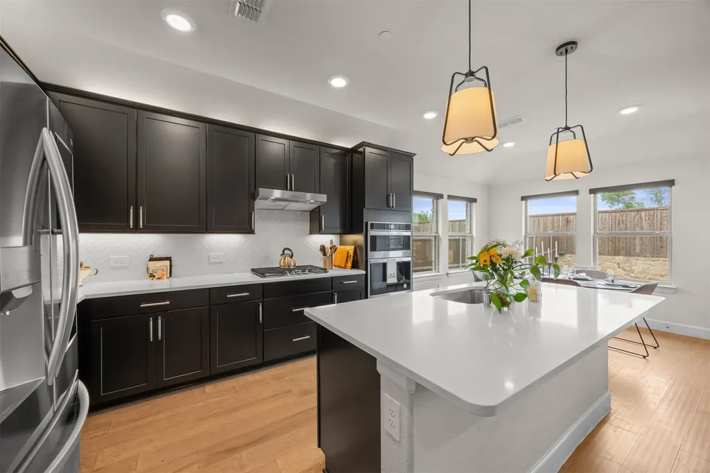 2091 Creekbluff Circle Lewisville TX 75010