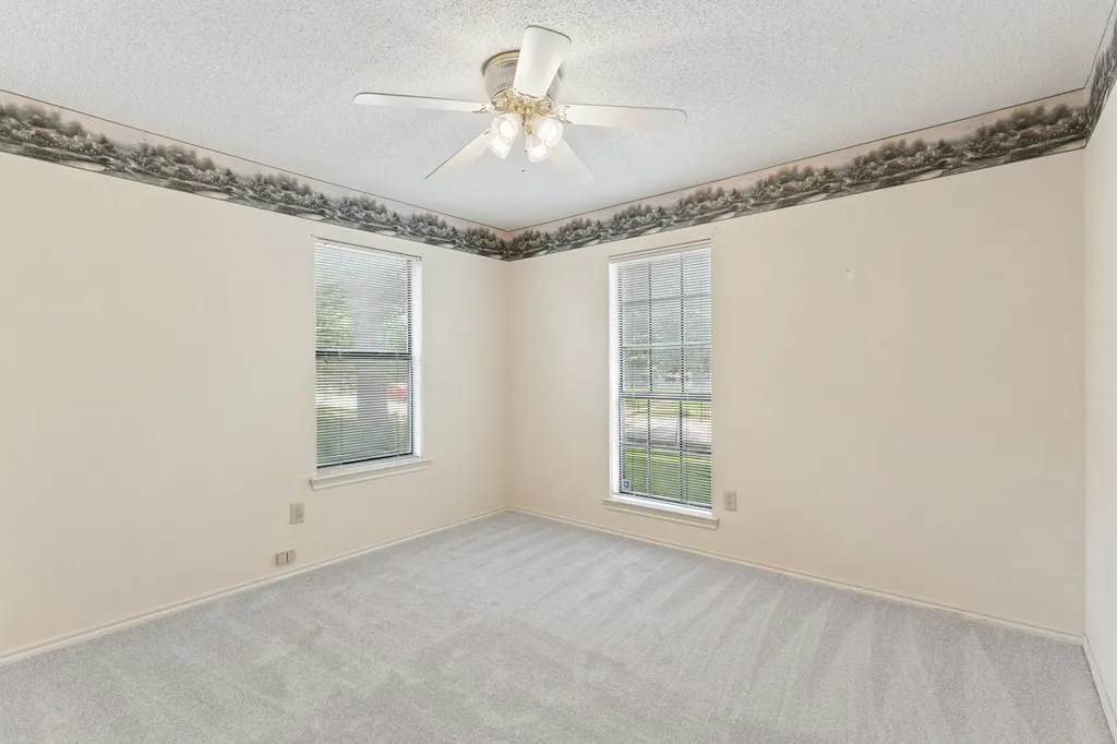 807 Blue Oak Drive Lewisville TX 75067