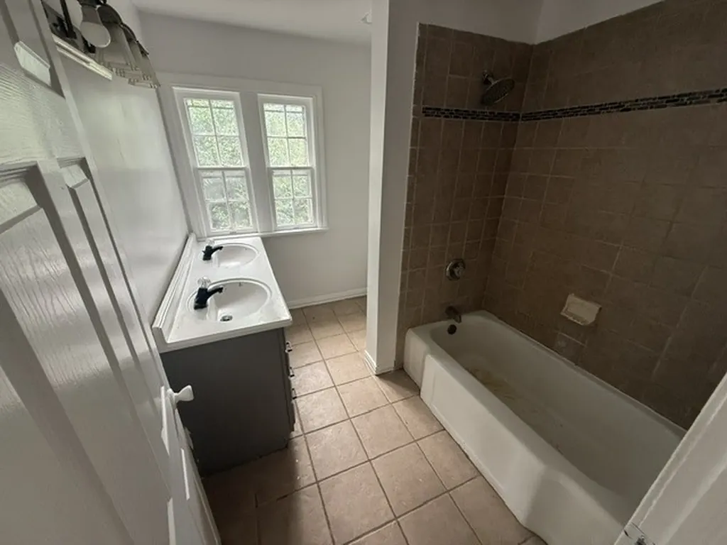 2404 Fairway Drive Fort Worth TX 76119
