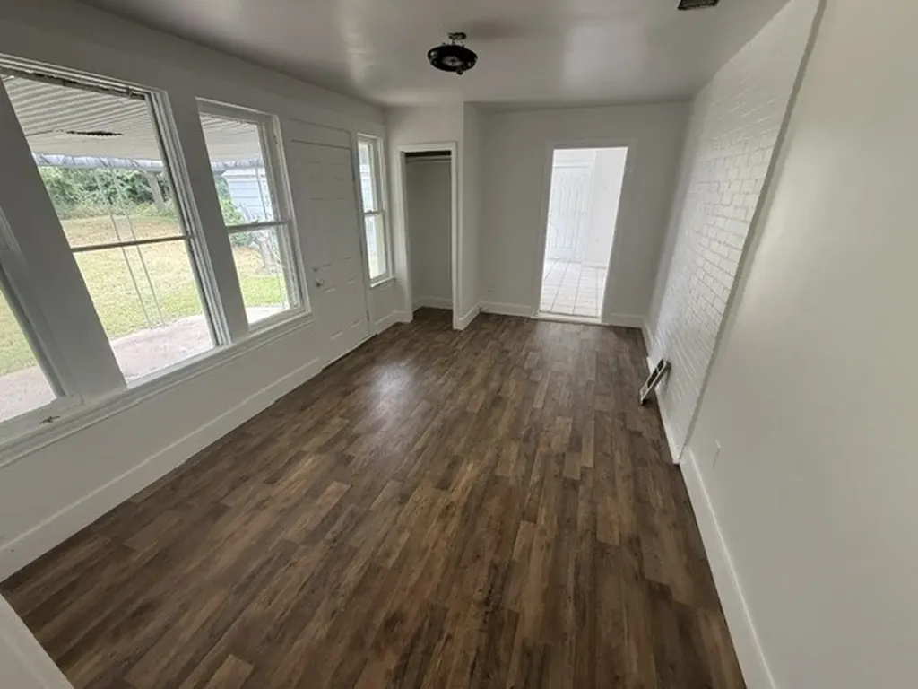 2404 Fairway Drive Fort Worth TX 76119