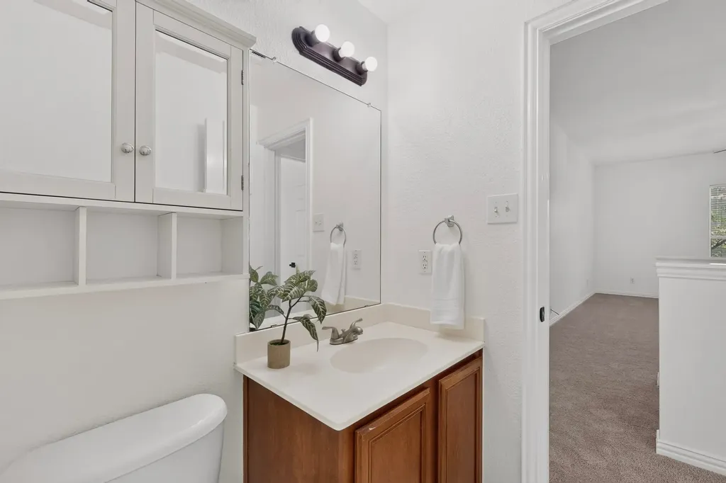 10214 Lakeview Drive Providence Village TX 76227