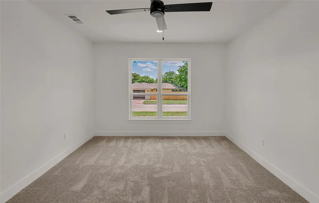 806 S Avenue Q Clifton TX 76634