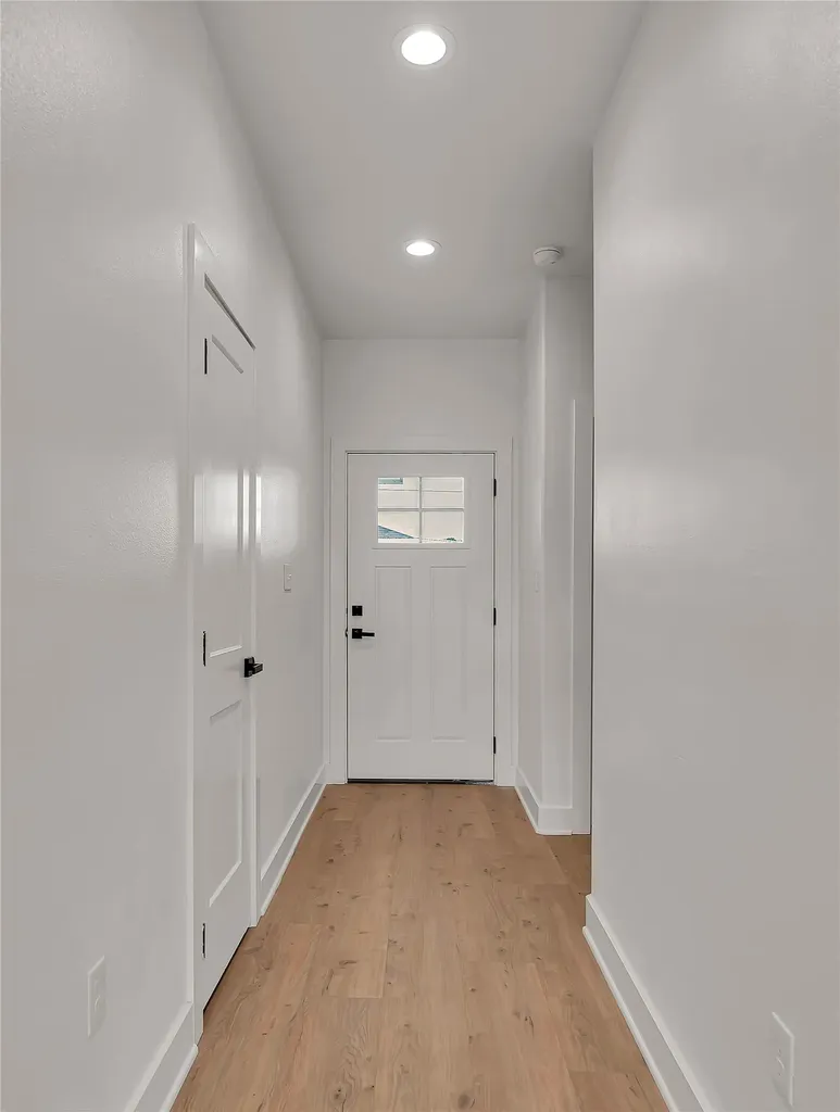 806 S Avenue Q Clifton TX 76634