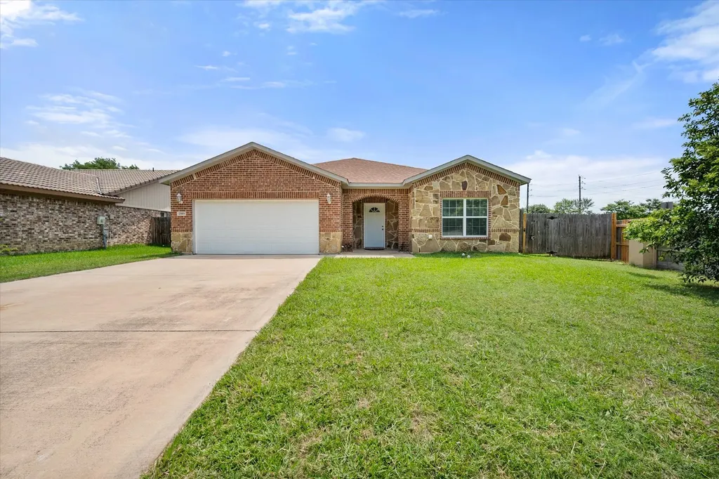 2919 Allen Court Arlington TX 76014