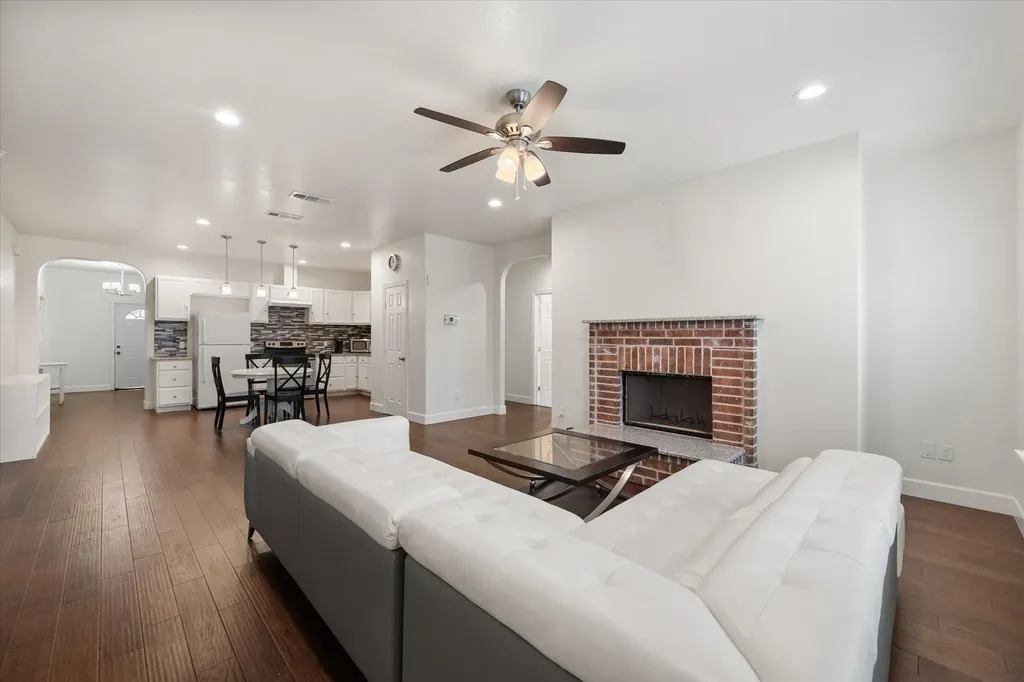 2919 Allen Court Arlington TX 76014