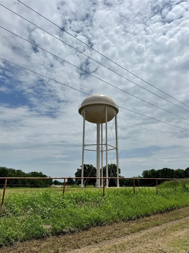 167 Sherwood Gordonville TX 76245