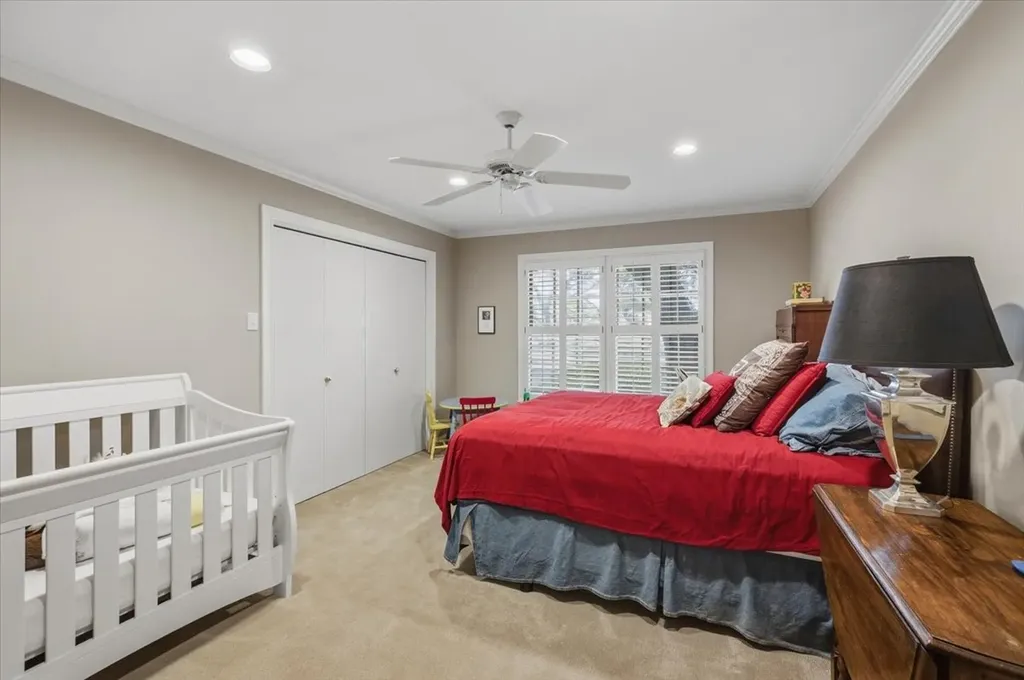 2209 Canterbury Drive Westover Hills TX 76107