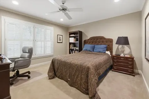 2209 Canterbury Drive Westover Hills TX 76107