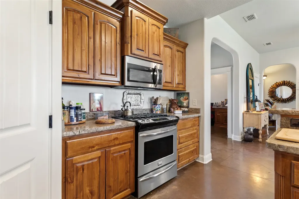1505 Lucy Circle Lindale TX 75771