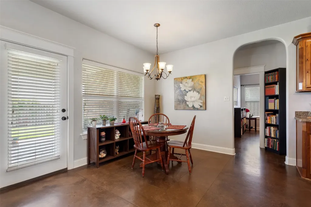 1505 Lucy Circle Lindale TX 75771